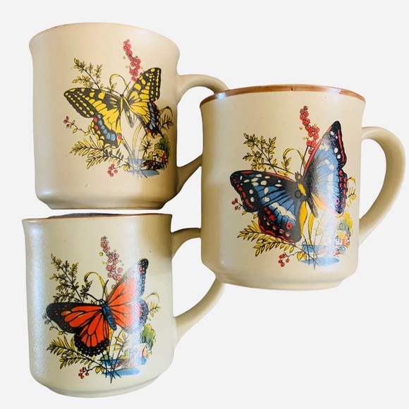 🚫SOLD🚫Vintage 60’s/70’s Butterfly Coffee Mugs - Picture 4 of 6